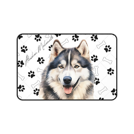Alaskan Malamute Desk Mat