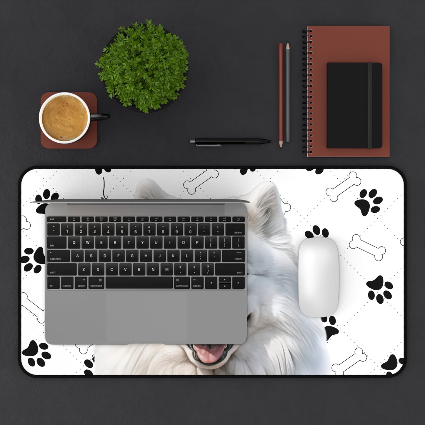 Samoyed Desk Mat