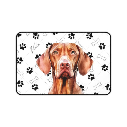Vizsla Desk Mat