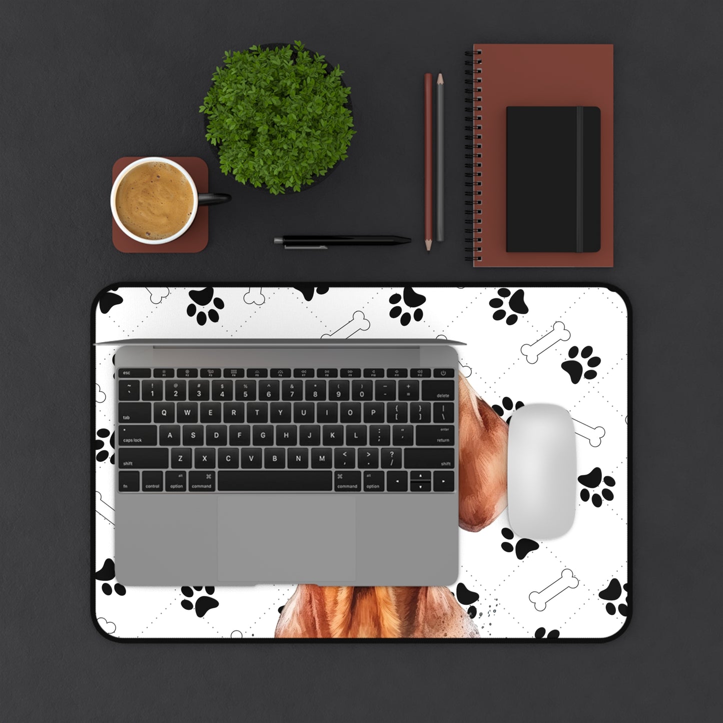 Vizsla Desk Mat