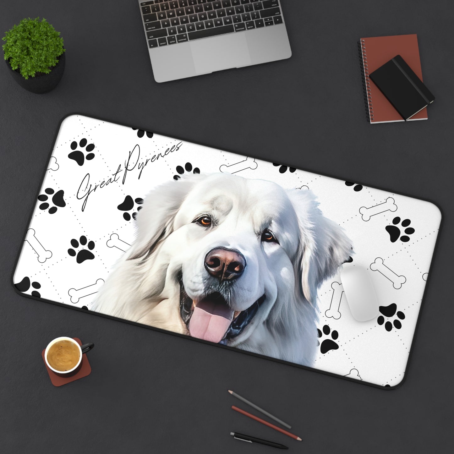 Great Pyrenes Desk Mat